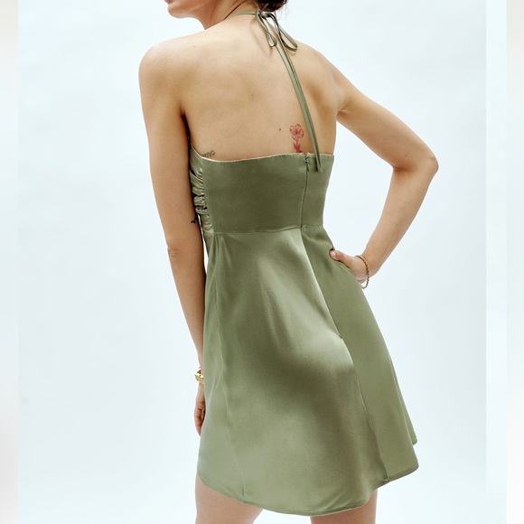 NWT Reformation Sorrentine Silk Dress in Artichoke Size 4 - Picture 4 of 6